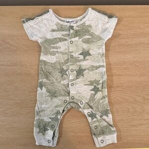 Splendid Green Star Pattern Romper